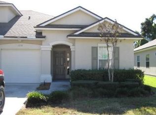 1735 Cross Pines Dr, Fleming Island, FL 32003