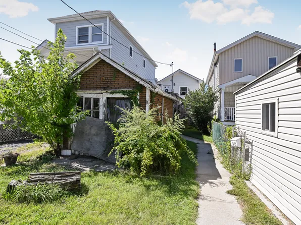 99-65 165th Avenue image 13 of 21