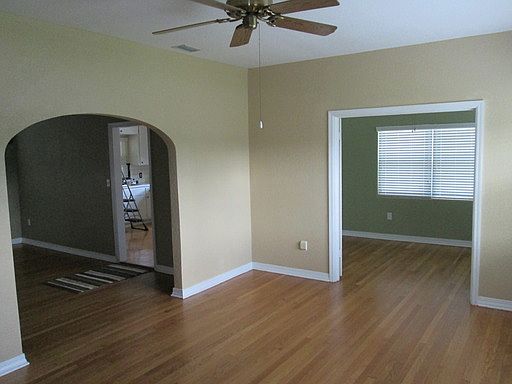 2nd image of 635 Beverly Dr