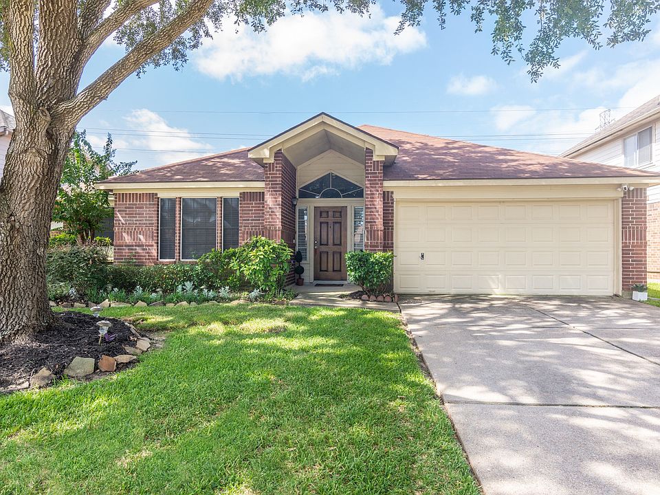 1st image of 23027 S Waterlily Dr