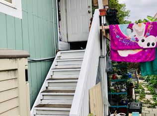 527 S Sullivan St UNIT C, Seattle, WA 98108