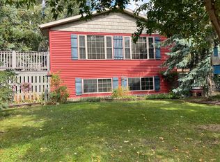 1003 2nd St SE, Roseau, MN 56751