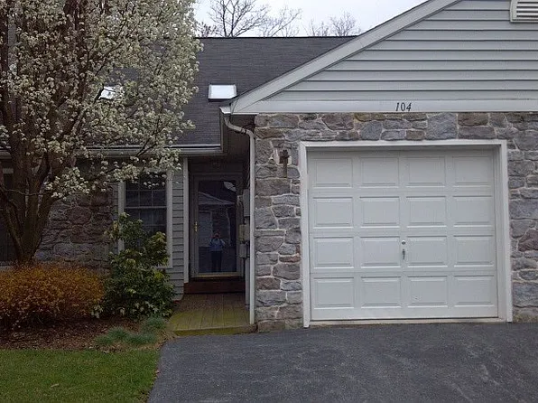 104 Sawmill Run, Elizabethtown, PA 17022