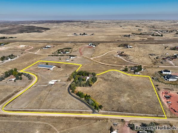 16 Summit Dr, Gillette, WY 82718