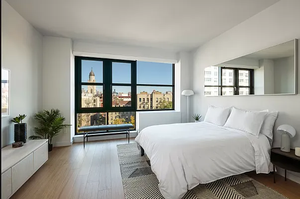 Rented by REAL New York | media 10