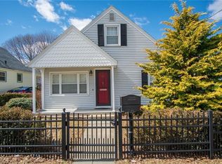 37 Harding Ave, Johnston, RI 02919