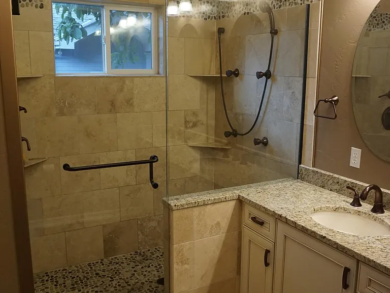 548 Washington St — Photo 7