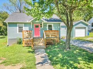 406 Green Acres Dr, Columbia, TN 38401