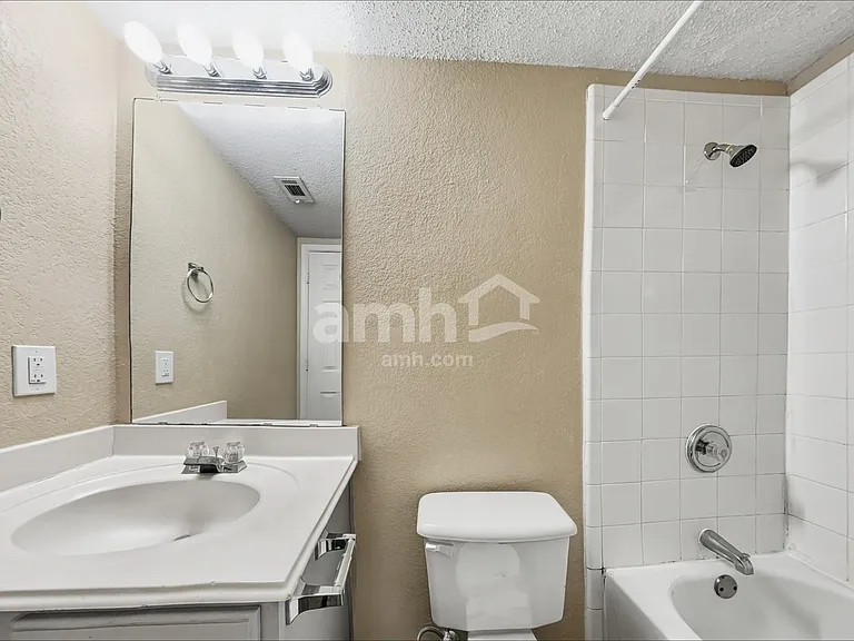649 Babbling Brook Dr — Photo 14