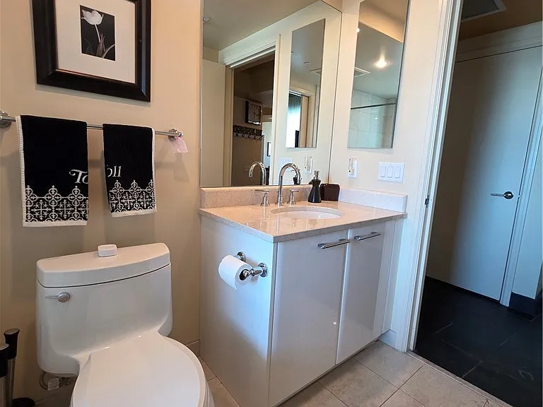 322 Karen Ave #2301 — Photo 3