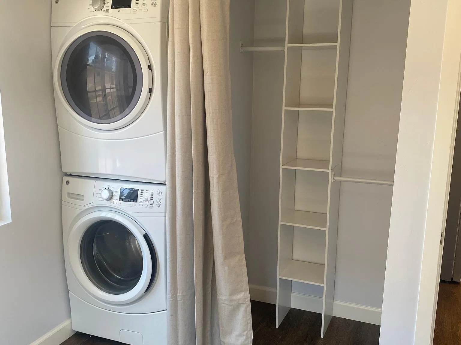 1 bed, 410 sqft, $2,050 — Photo 3