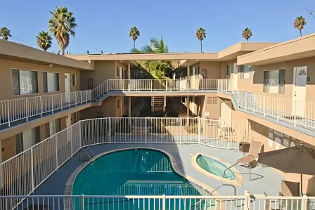 800 Meyer Lane