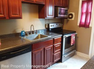 976 Masefield Rd, Gwynn Oak, MD 21207