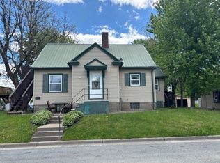 216 S Ruth Ave, Arcadia, WI 54612