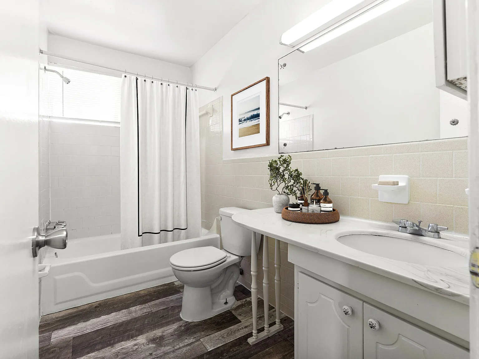 Three Chopt West Apartments — Photo 4