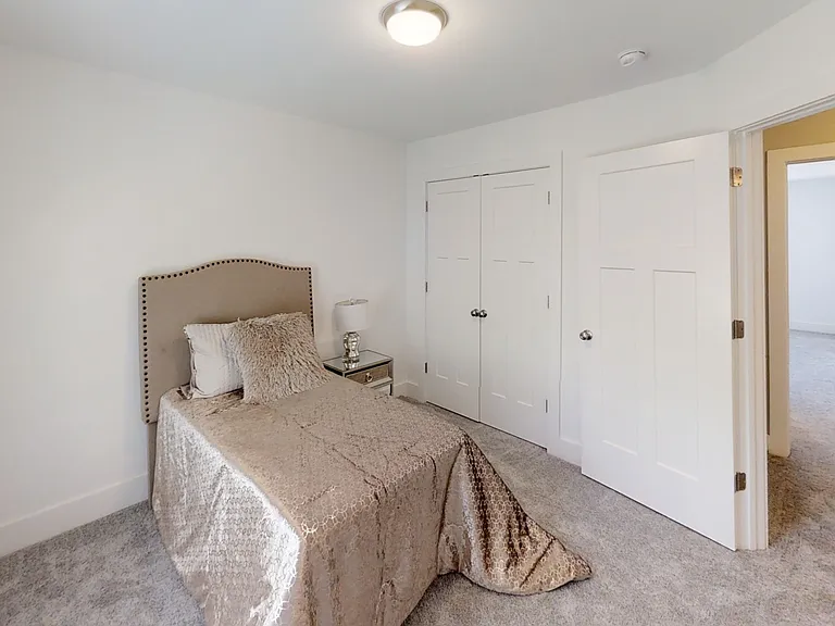 Magnolia Heights — Photo 16