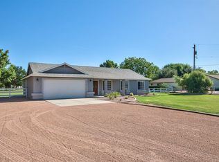 17720 E Brooks Farm Rd, Gilbert, AZ 85298