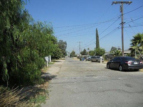 2nd image of 946 E Benedict Rd