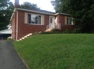 495 Thornton St, Sharon, PA