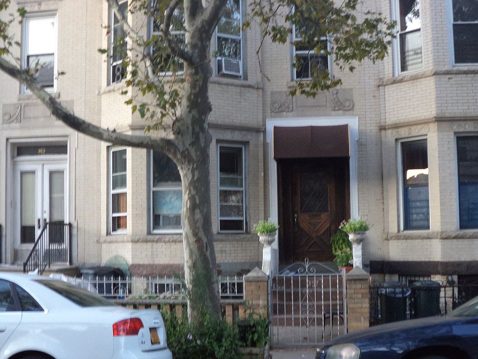 2nd image of 357 Bay Ridge Ave