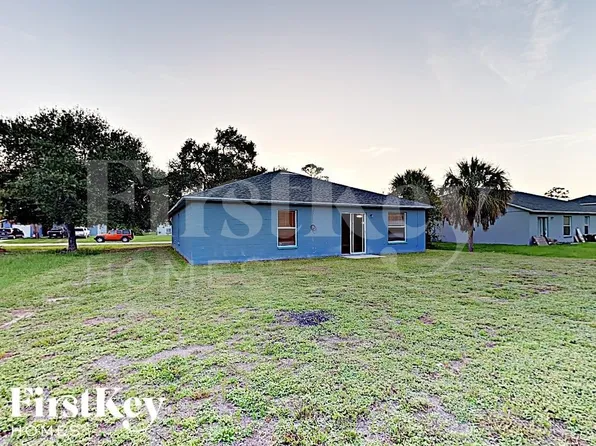 435 Clay St, Labelle, FL 33935