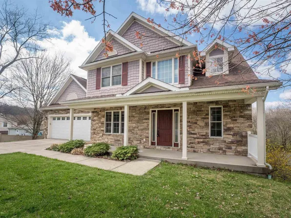 126 Clearwood Dr, Morgantown, WV 26508