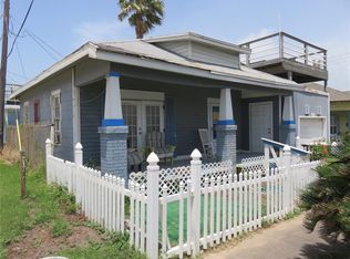 1711 16th St, Galveston, TX 77550