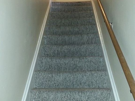 5th image of 131 E 14th St APT 302