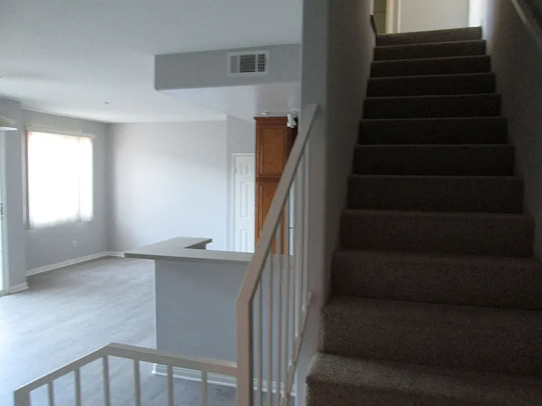 10133 Tabor St — Photo 29