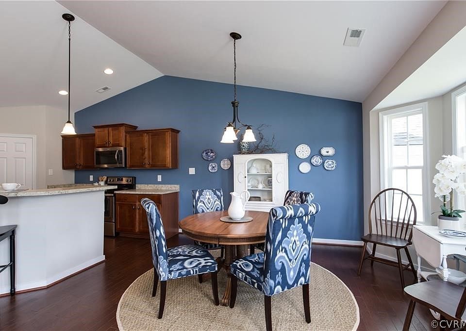 56 Hobbs Hole Ln, Tappahannock, VA 22560 MLS 2302001 Zillow