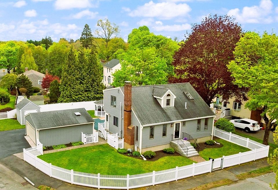 1st image of 51 Millbrook Rd