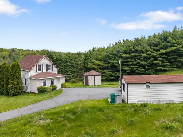 1853 Wentworth Rd, West Hants, NS B0N 2T0