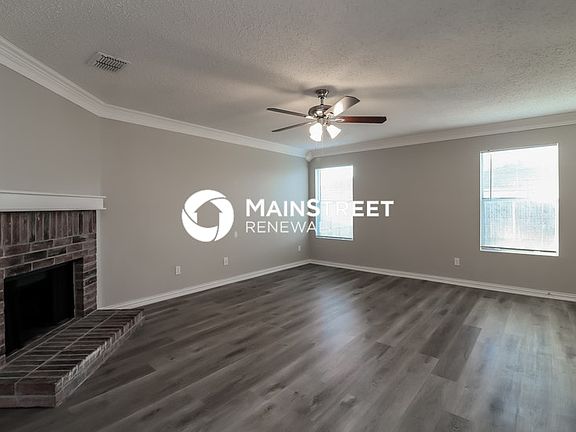 3rd image of 4109 Hunters Creek Dr