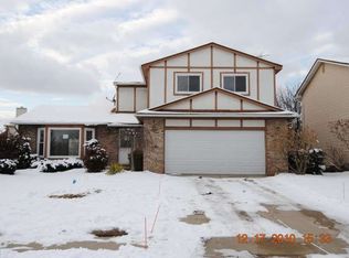 8453 Berkshire Dr, Ypsilanti, MI