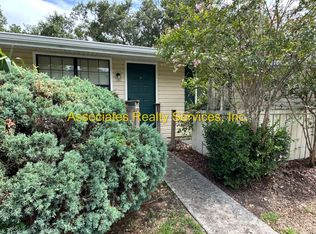 2490 SW 14th Dr APT 9, Gainesville, FL 32608
