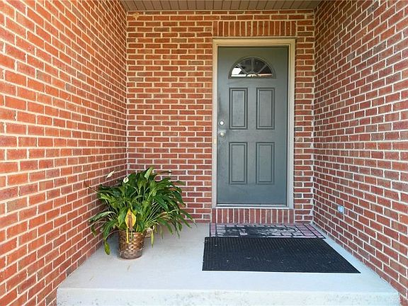 4th image of 1168 Edgewater Dr