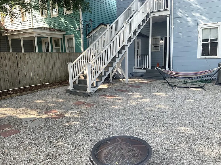 218 W Anderson St #UPPER — Photo 23