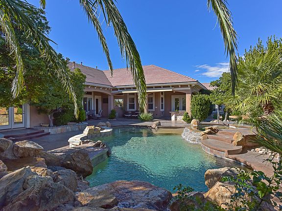 5th image of 8014 Hickam Ave