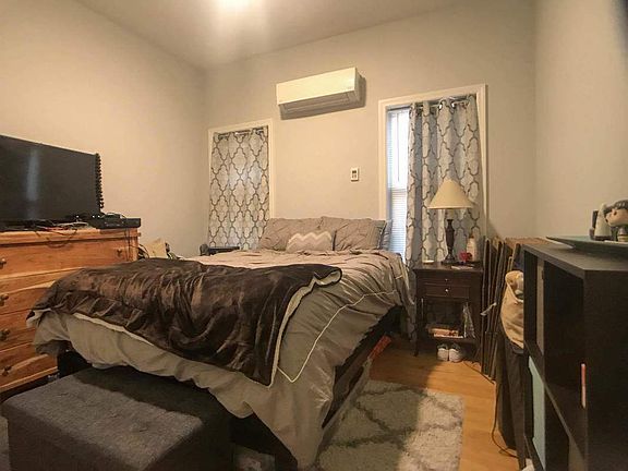 4th image of 24-03 Ditmars Blvd #2G