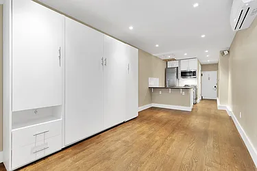 Rented by Cooper & Cooper Real Estate