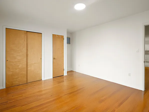 558 84th Street image 16 of 24