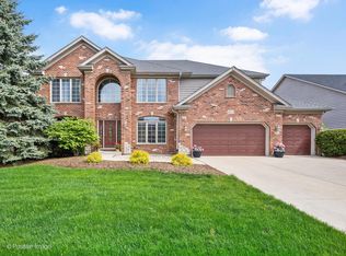 3019 Rollingridge Rd, Naperville, IL 60564