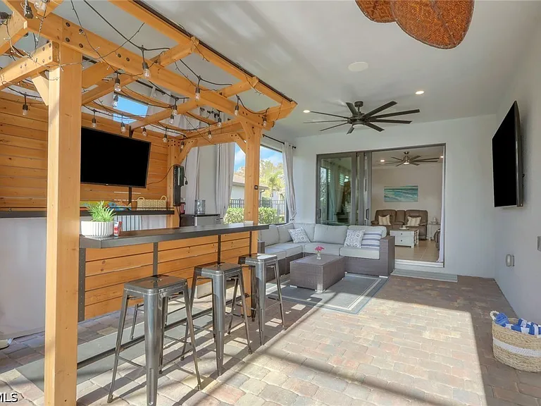 3425 Hampton Blvd — Photo 26