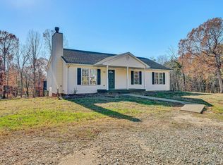 3949 Diamond Hill Rd, Moneta, VA 24121