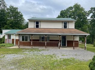 667 Bredinsburg Rd, Franklin, PA 16323