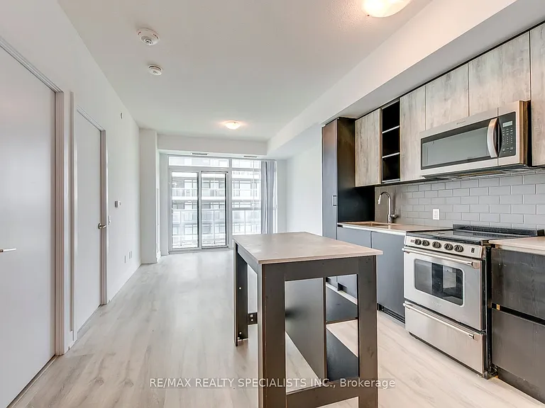 251 Manitoba St #914 — Photo 19