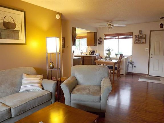 4th image of 4024 S Regal St APT 102