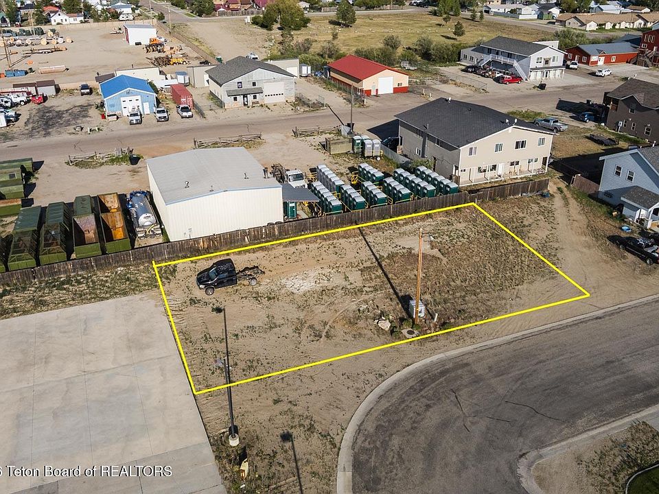 1st image of LOT 2 S Colter Loop