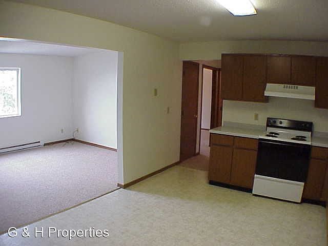 2nd image of 198 S Montgomery Ave #204