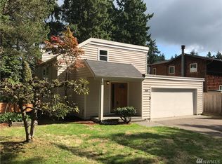 560 N 137th St, Seattle, WA 98133